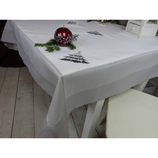 Haftowany obrus świąteczny na rozłożony stół | 140x280cm, biały, haft CHOINEK